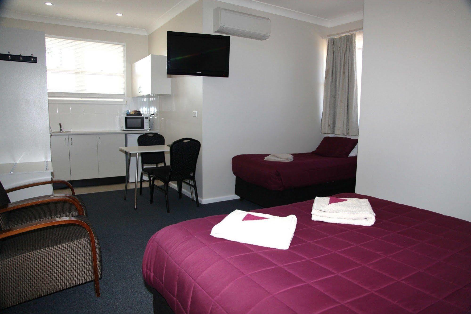 Titania Motel Oberon Dış mekan fotoğraf